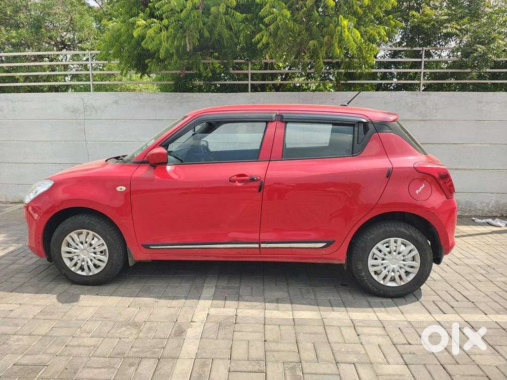 Maruti Suzuki Swift Lxi Optional-o, 2018, Petrol