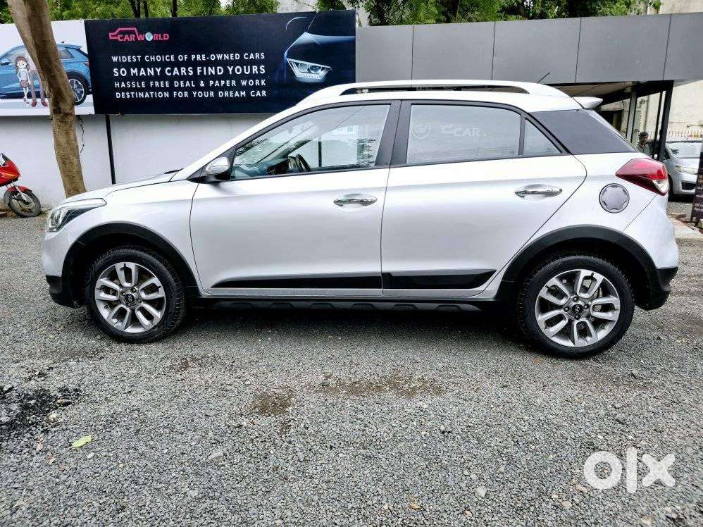 Hyundai I20 1.4 Sportz, 2016, Cng & Hybrids