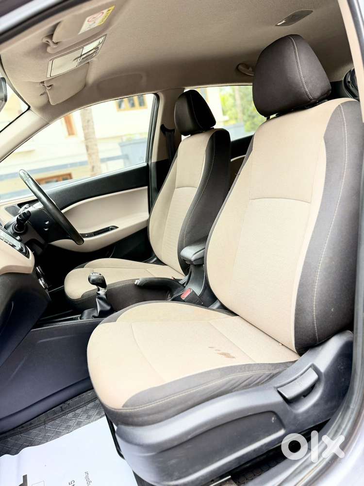 Hyundai I20 Petrol Asta Option, 2016, Petrol
