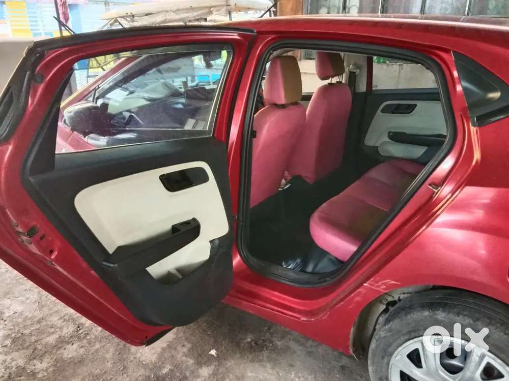 Tata Altroz 2023 Diesel 68500 Km Driven