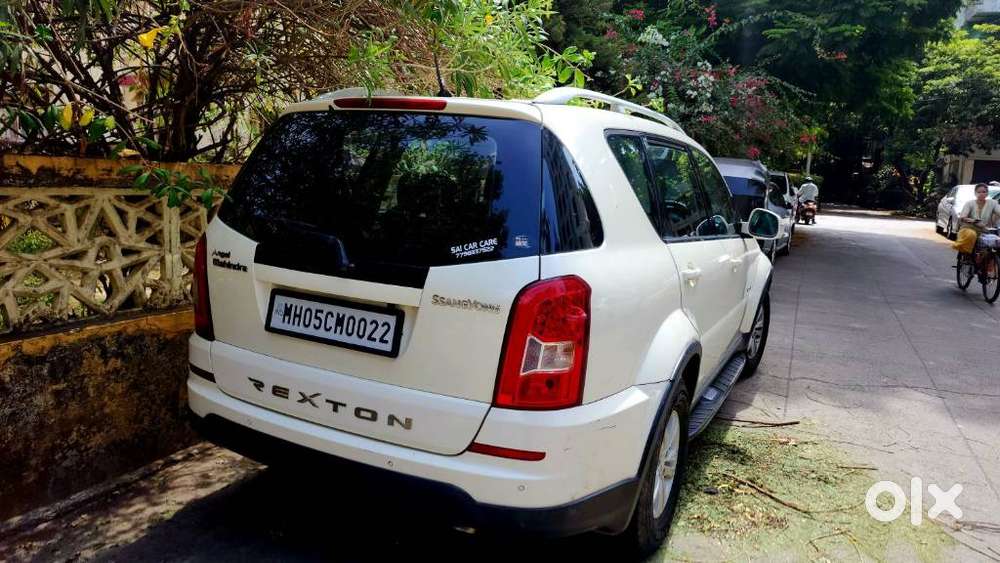 Mahindra Ssangyong Rexton Rx7, 2015, Diesel