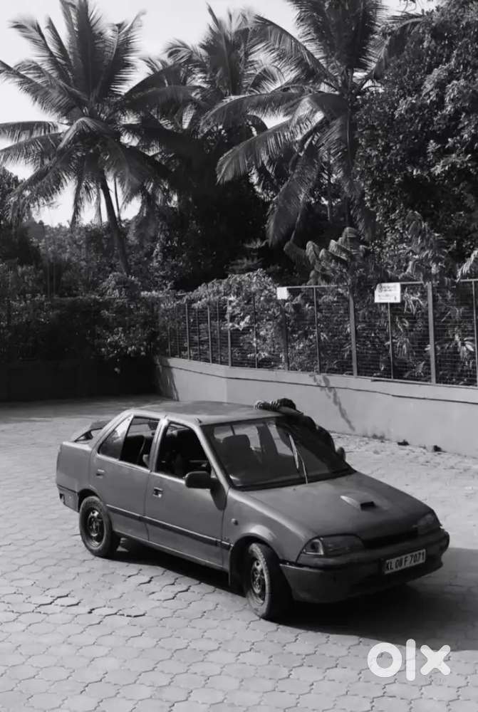 Maruti Suzuki Esteem 1998 Petrol Lx