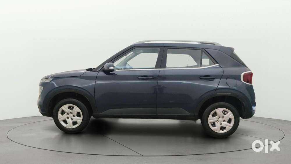 Hyundai Venue 1.2 S Plus, 2021, Petrol