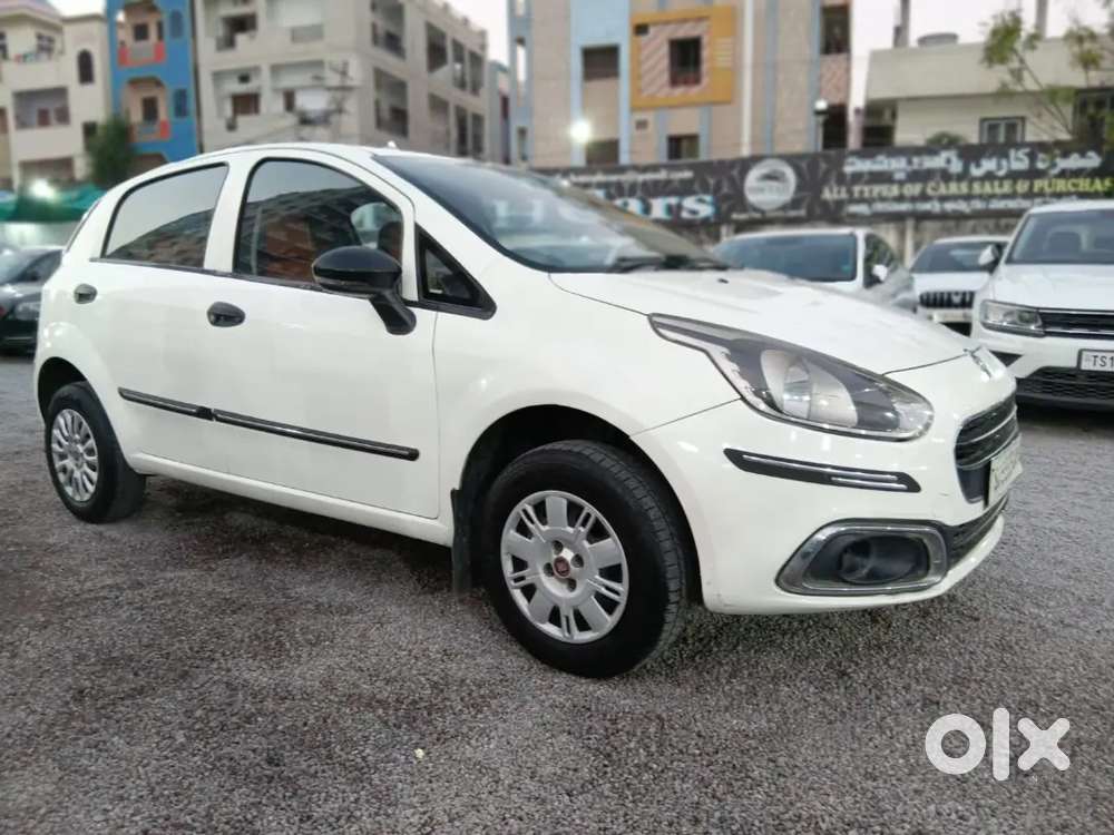 Fiat Punto Evo 90 Hp 2017 Vehichle In Brand New Condition. Serviced.