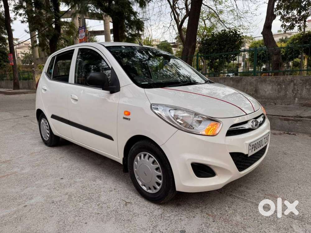 Hyundai I10 Magna O, 2016, Petrol