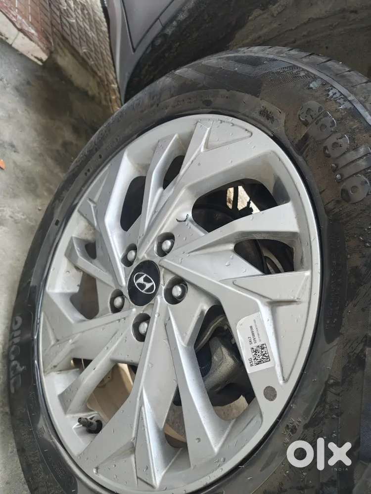 Creta Sx Top Model With Sunroof