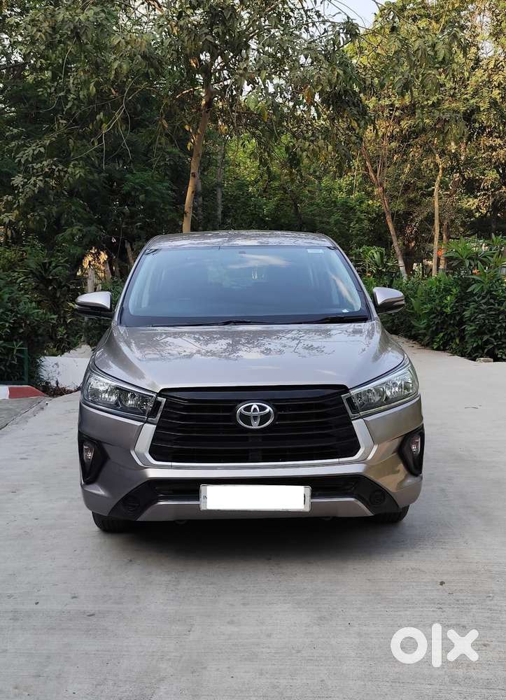 Toyota Innova Crysta, 2022