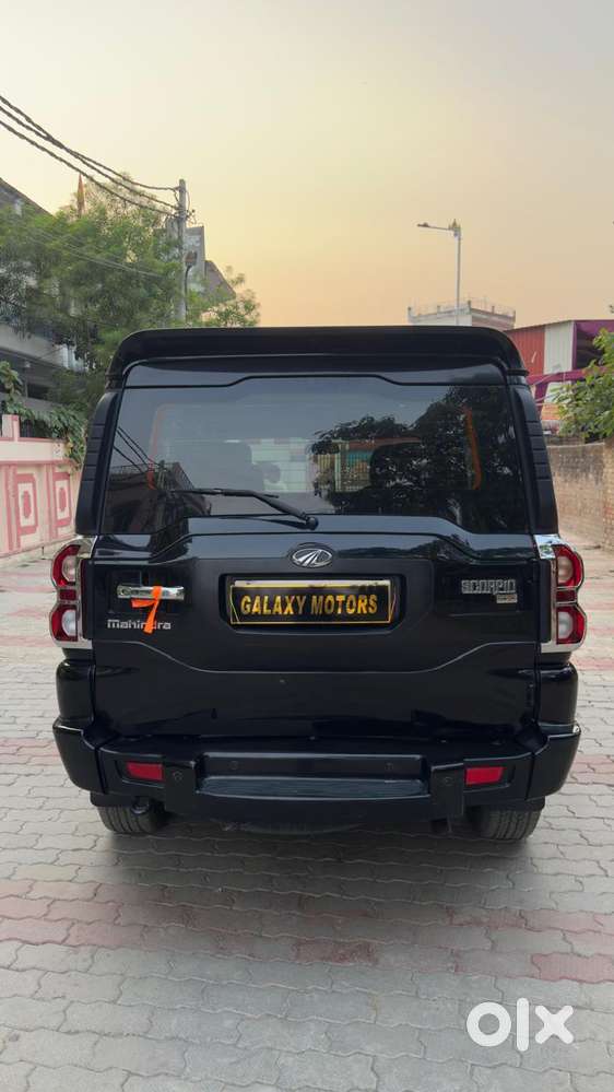 Mahindra Scorpio S10, 2016, Diesel