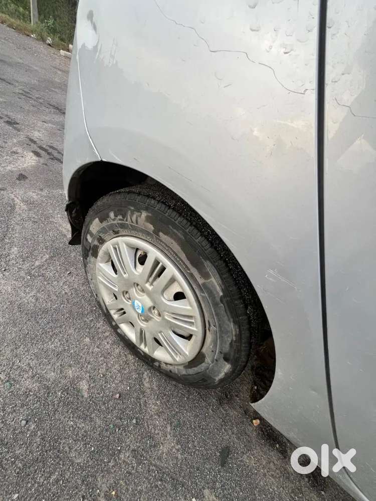 Hyundai I10 2010 Model Car