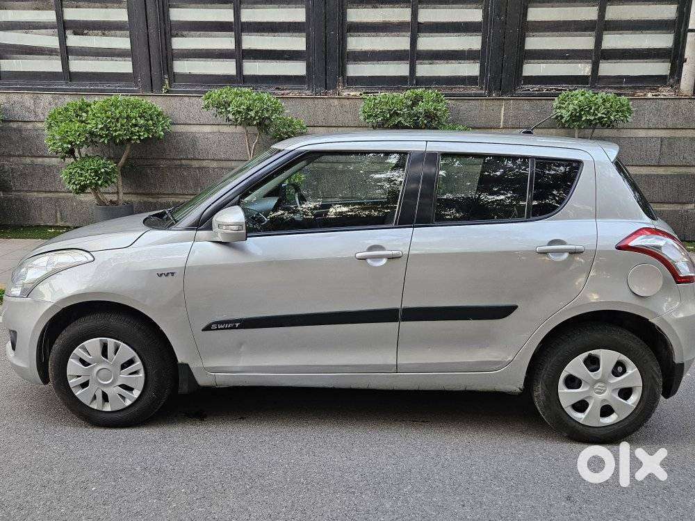 Maruti Suzuki Swift 2011-2014 Vxi, 2013, Petrol