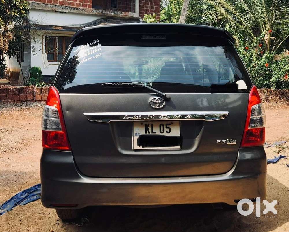 Toyota Innova 2012 Diesel Well Maintained