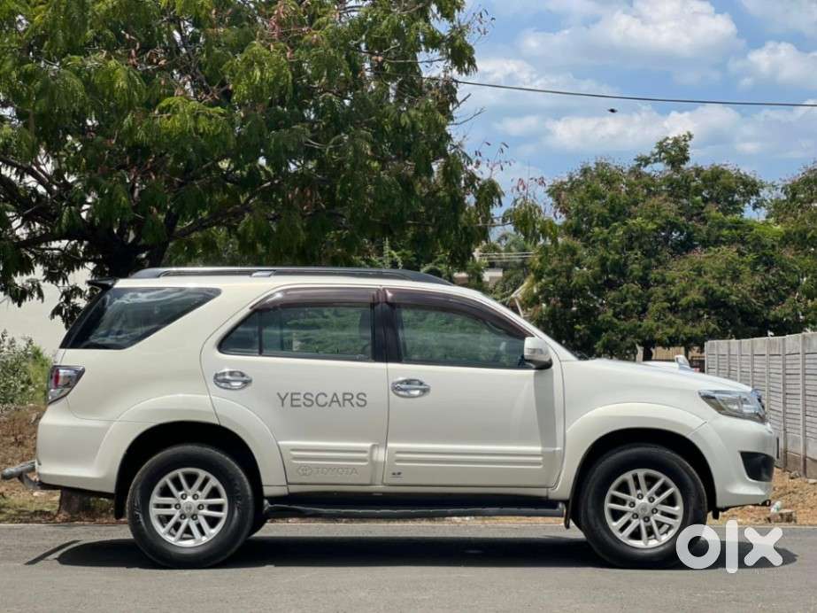 Toyota Fortuner 3.0 4x4 Manual, 2014, Diesel