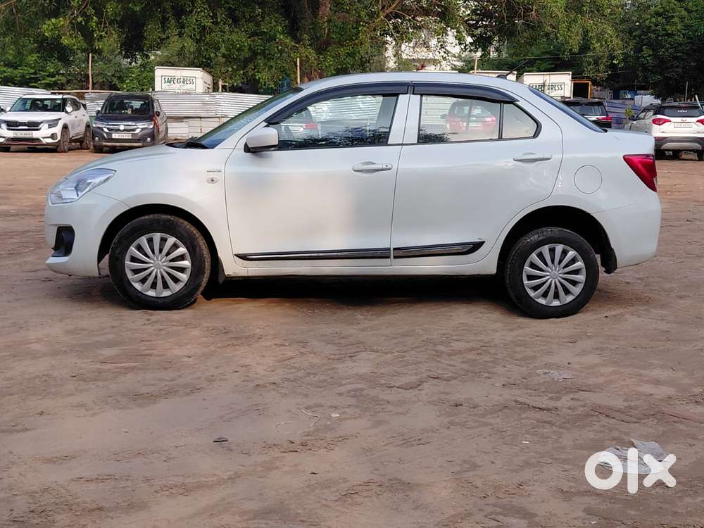 Maruti Suzuki Swift Dzire Ldi Optional, 2017, Diesel