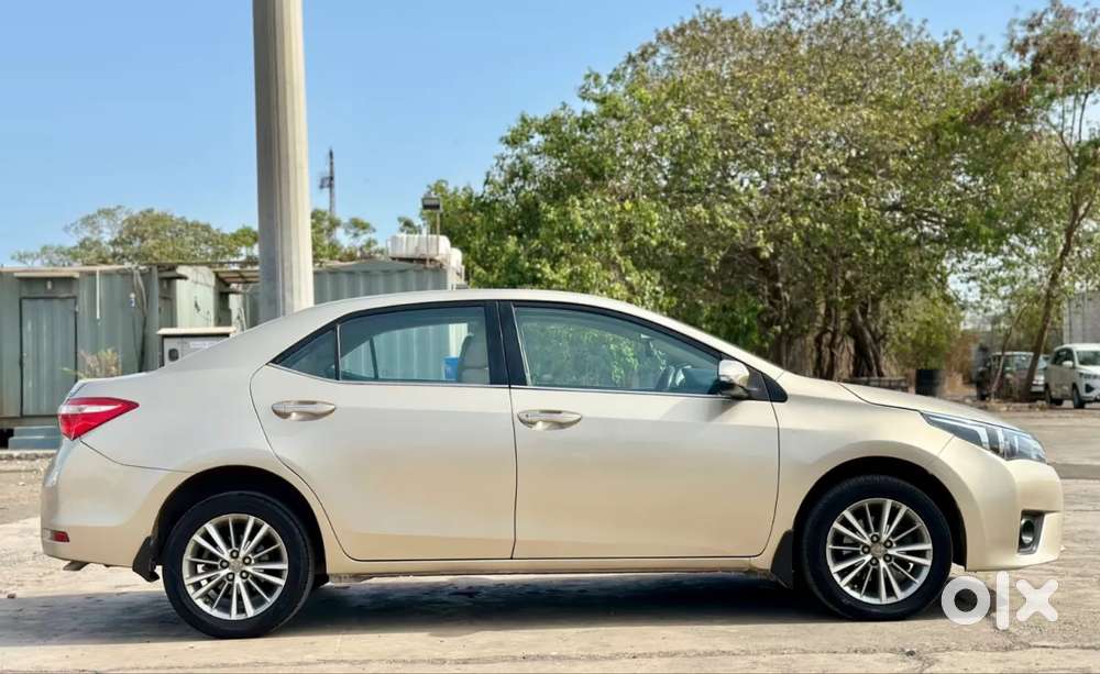 Toyota Corolla Altis 1.8g Limited, 2015, Petrol