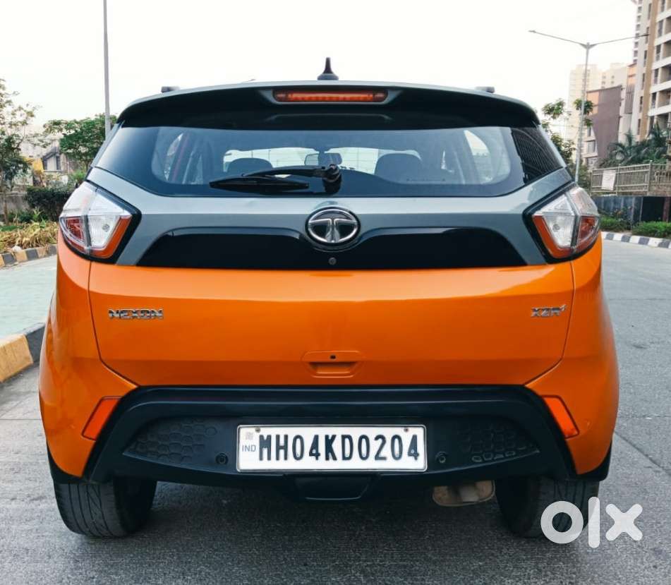 Tata Nexon 1.2 Revotron Xza Plus Dualtone, 2019, Petrol