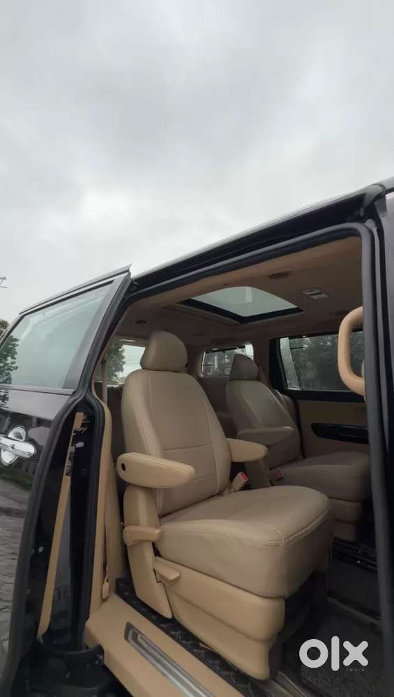 Kia Carnival Prestige, 2021, Diesel