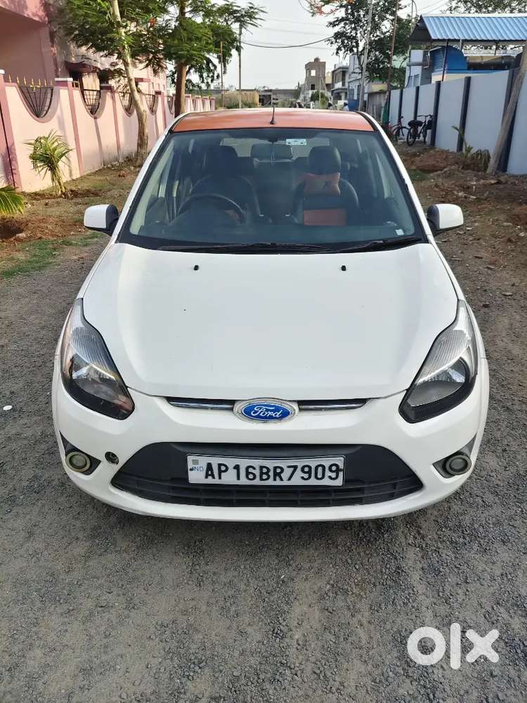 2030 Life Ford Figo 2010 Diesel Good Condition