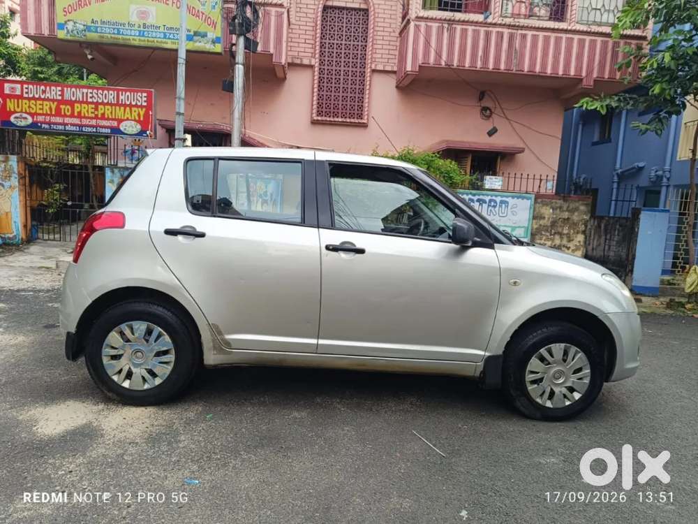 Maruti Suzuki Swift 1.3 Vxi, 2009, Petrol