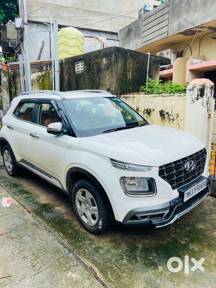 Hyundai Venue Petrol 2020