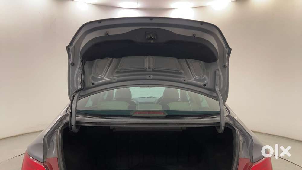 Hyundai Verna 1.6 Sx Vtvt, 2016, Petrol