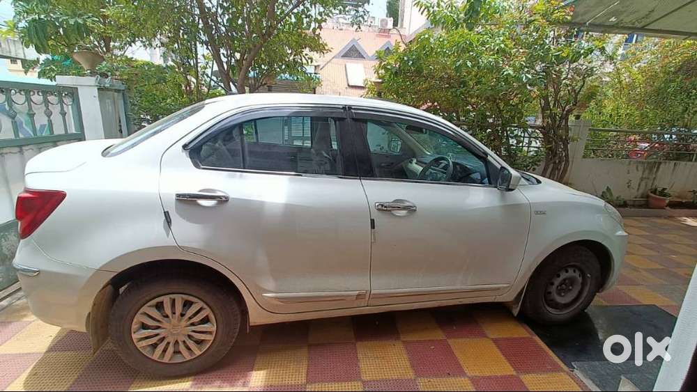 Maruti Suzuki Dzire 2019 Diesel 70000 Km Driven