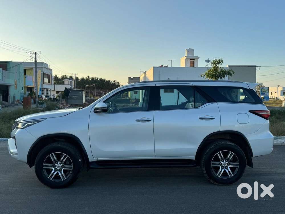 Toyota Fortuner 4x2 At 2.8 Diesel, 2022, Diesel
