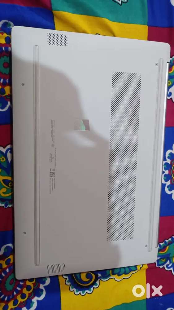 Use only one two tym fully empty brand new under gurrenty laptop
