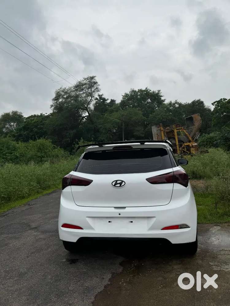 Hyundai I20 Magna 2016 Ending