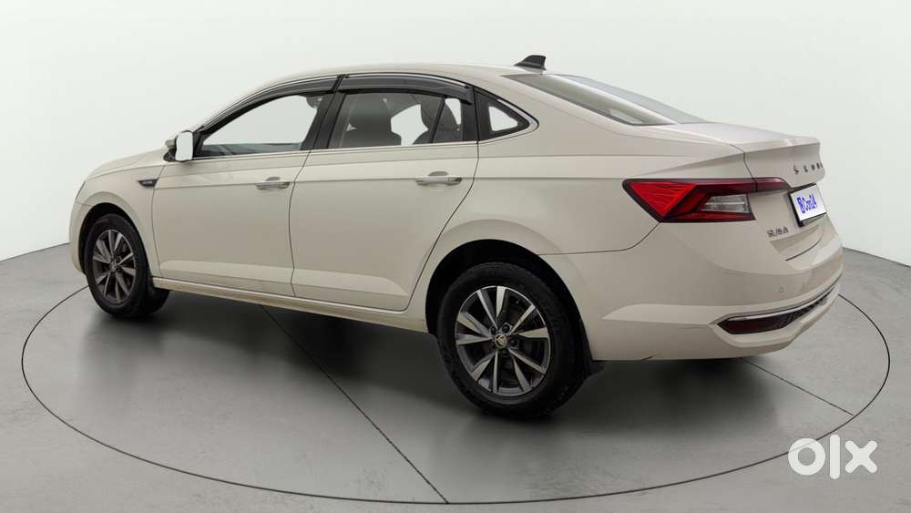 Skoda Slavia 1.0 Tsi Style At, 2022, Petrol