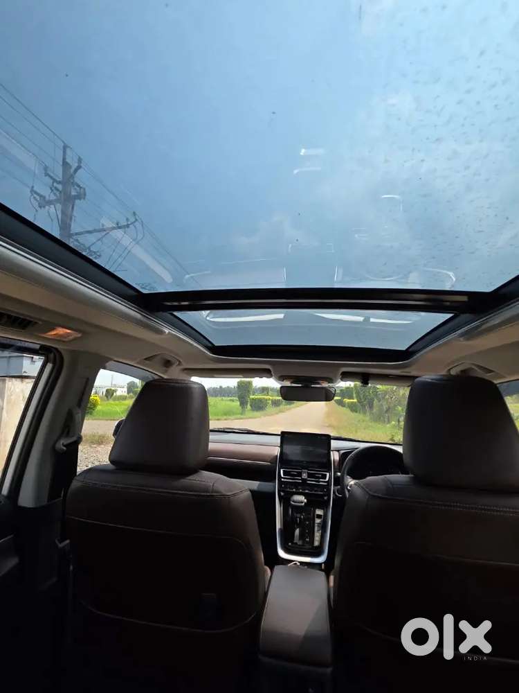 Innova Hycross Zx Hybrid 7 Seater Oct 2023