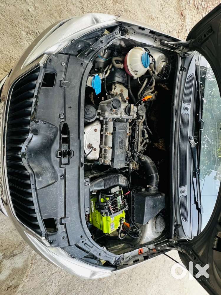 Skoda Fabia Petrol Manual 2012