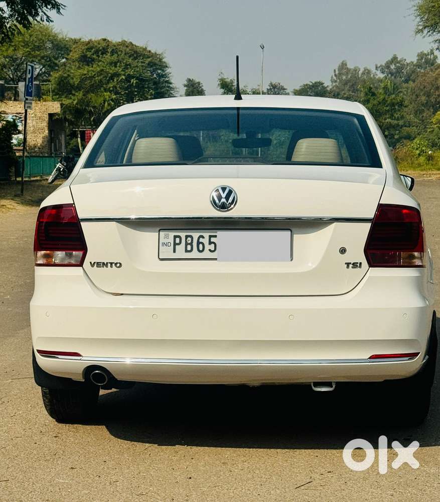 Volkswagen Vento 2010-2013 Petrol Highline At, 2018, Petrol