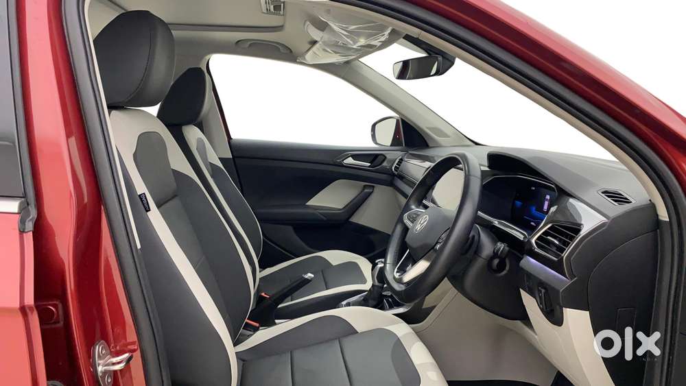 Volkswagen Taigun 1.0 Tsi Topline At, 2023, Petrol