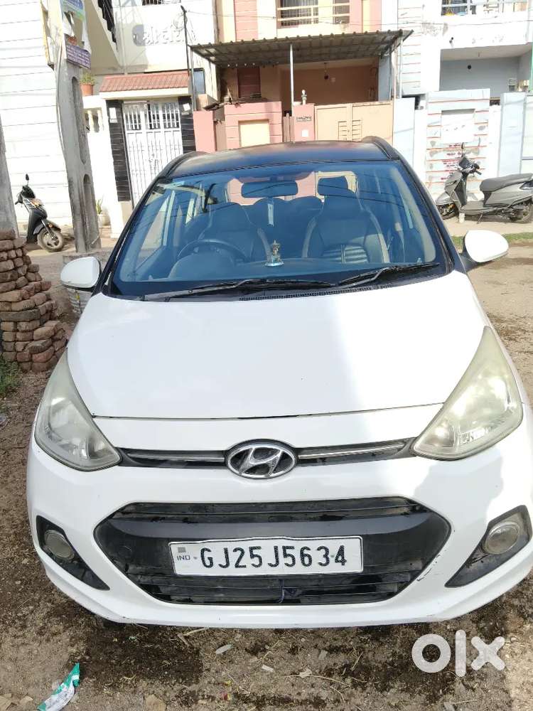 Hyundai Grand I10 2016 Diesel 108500 Km Driven Genuine