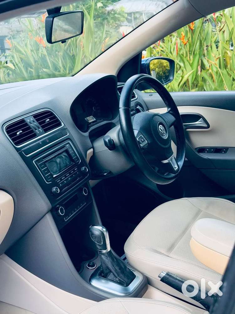 Volkswagen Vento 1.2 Tsi Highline At, 2013, Petrol