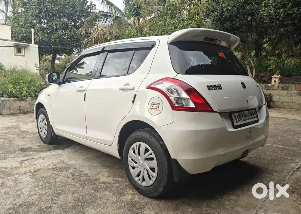 Maruti Suzuki Swift 2015
