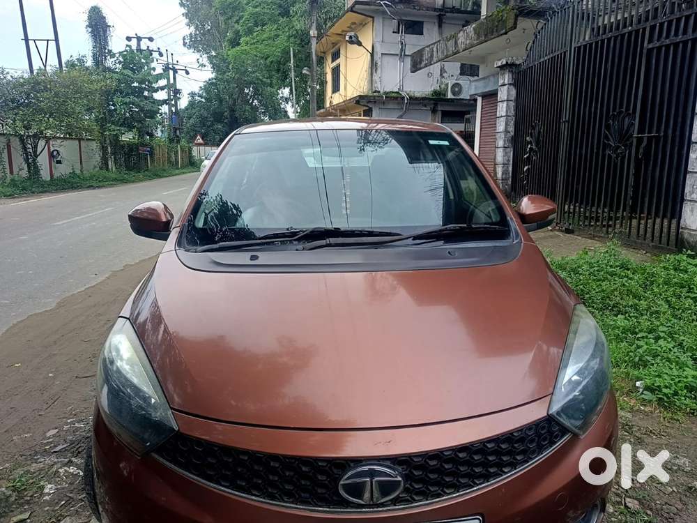 Tata Tigor Petrol 2017