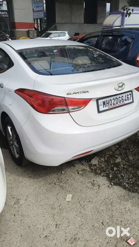 Hyundai Elantra 2014 Petrol 74000 Km Driven
