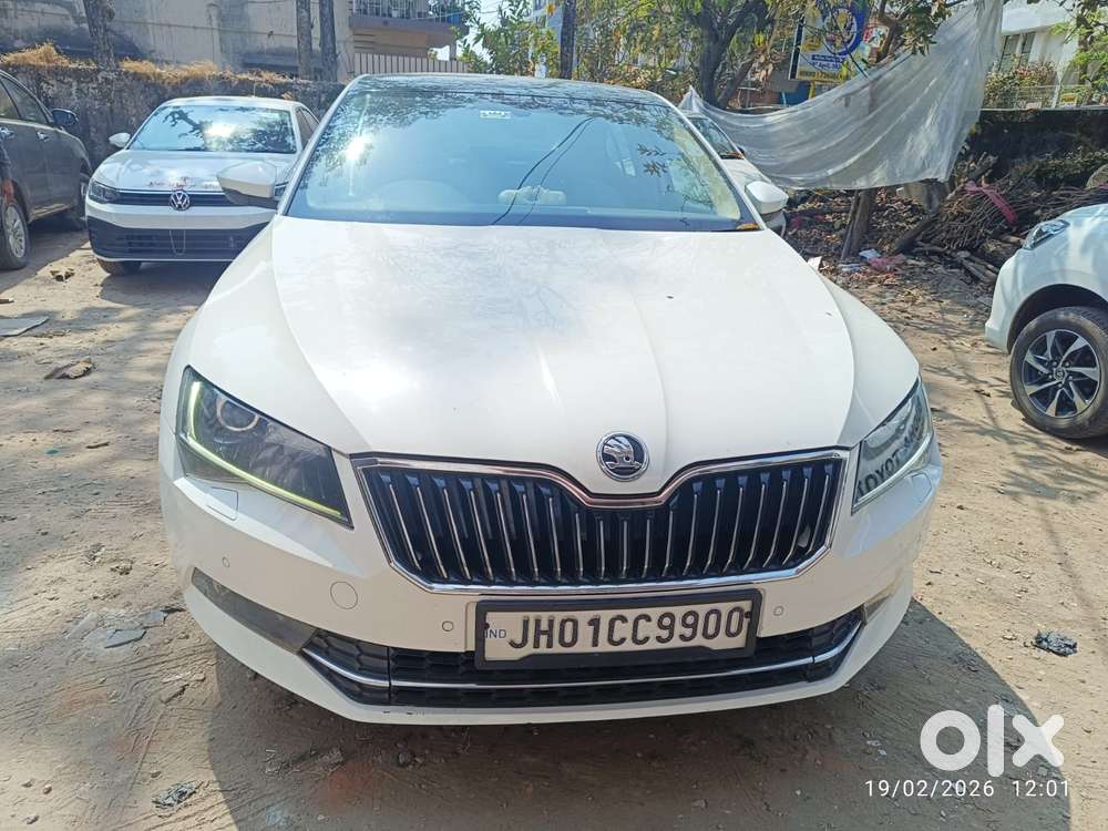 Skoda Superb Style 1.8, 2016, Petrol