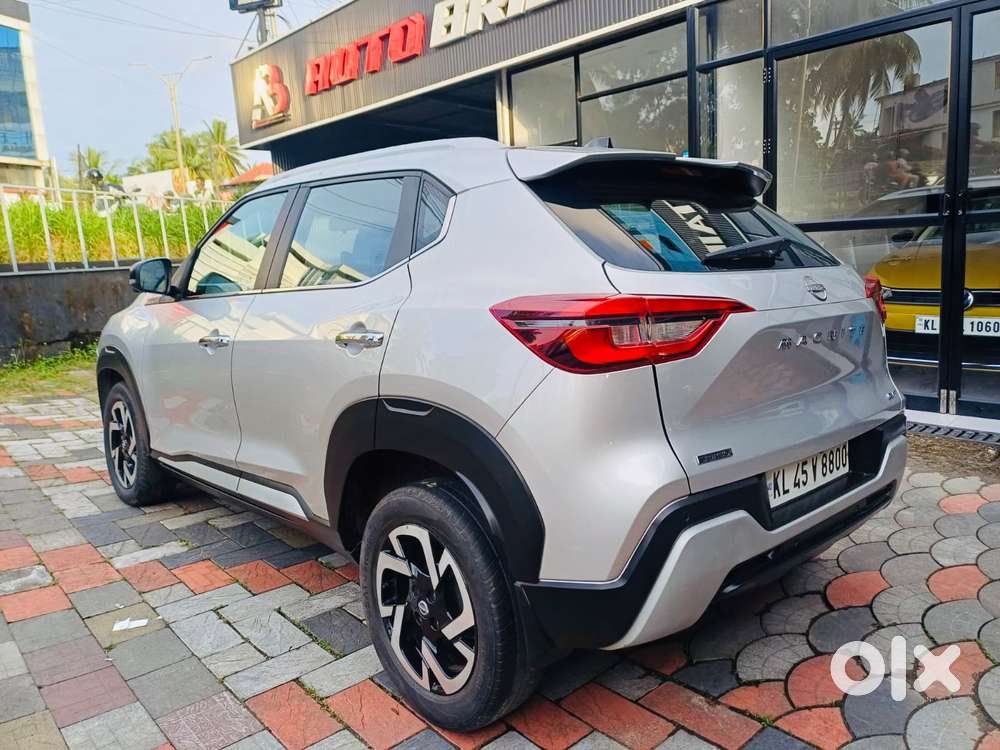 Nissan Magnite 1.0 Xv Premium Turbo Cvt, 2020, Petrol