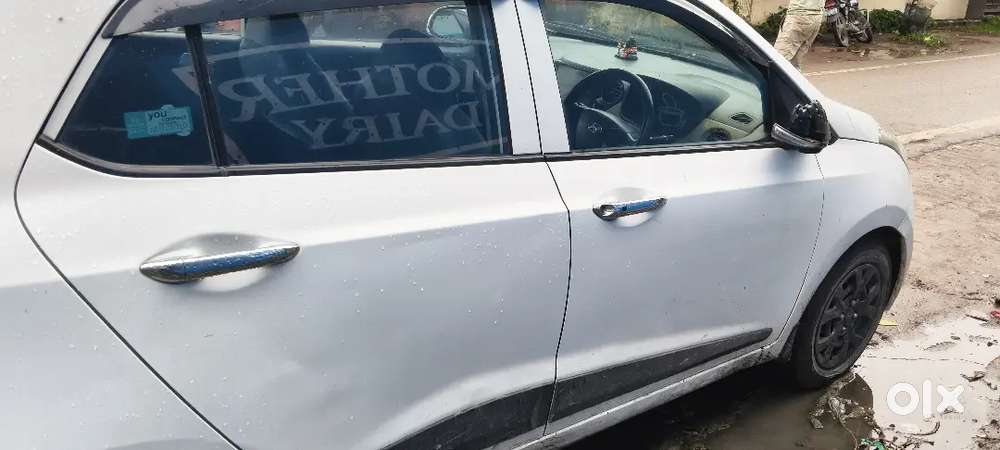 Hyundai Grand I10 Sportz 2015