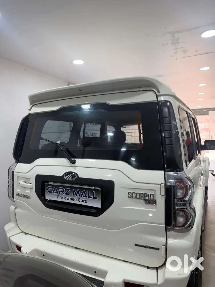 Mahindra Scorpio Diesel 2017 S10
