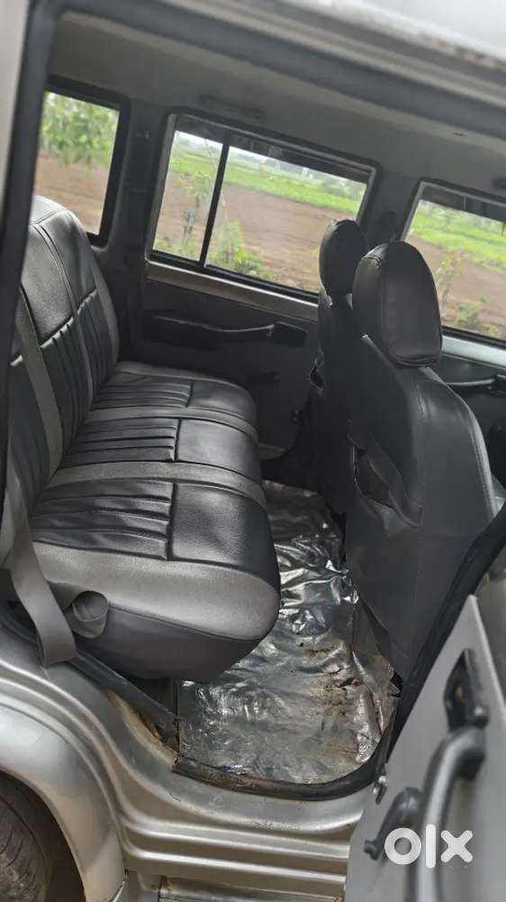 Mahindra Bolero Neo 2009