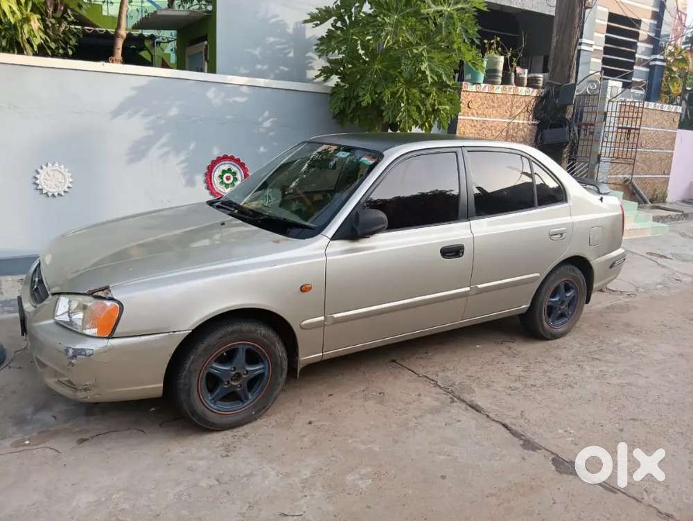 Hyundai Accent Petrol Version, Manual Transmission