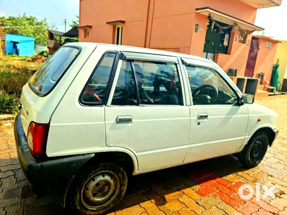 Maruti Suzuki 800 2005 Petrol Well Maintained