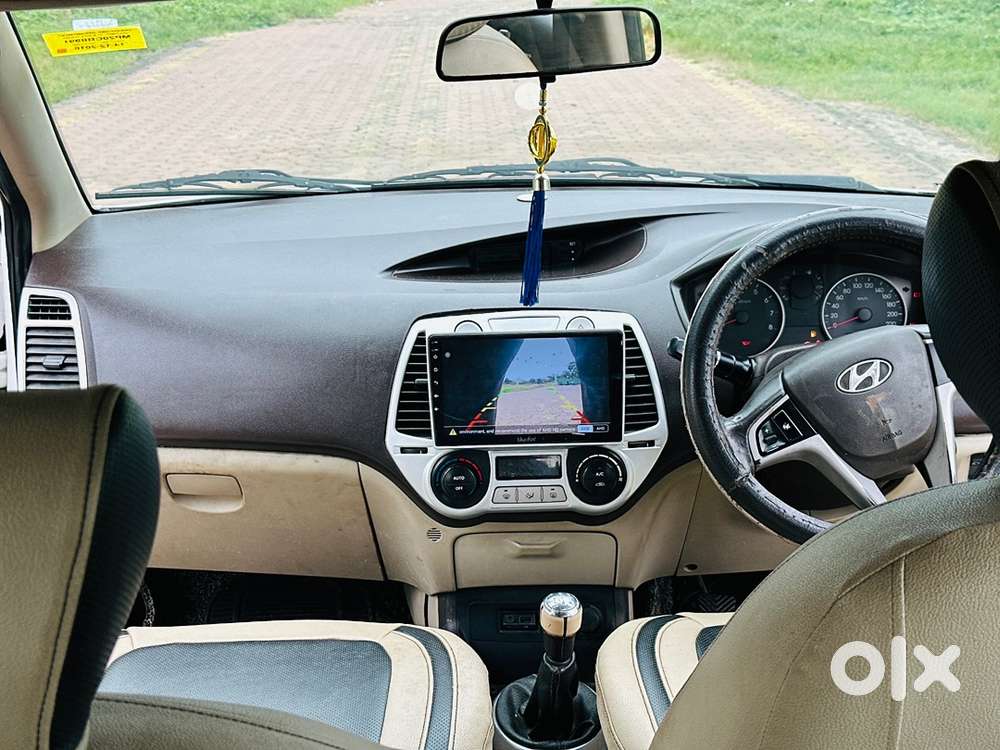 Hyundai I20 Petrol Manual 2010