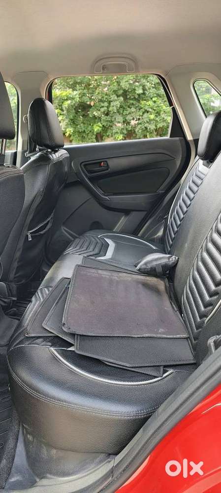 Maruti Suzuki Brezza 1.5 Vxi At Smart Hybrid, 2020, Petrol