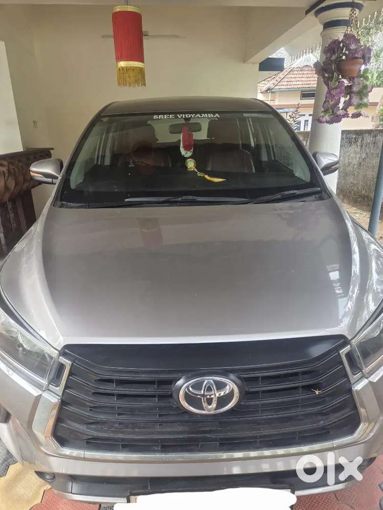 Toyota Innova Crysta 2021 Diesel 25200 Km Driven