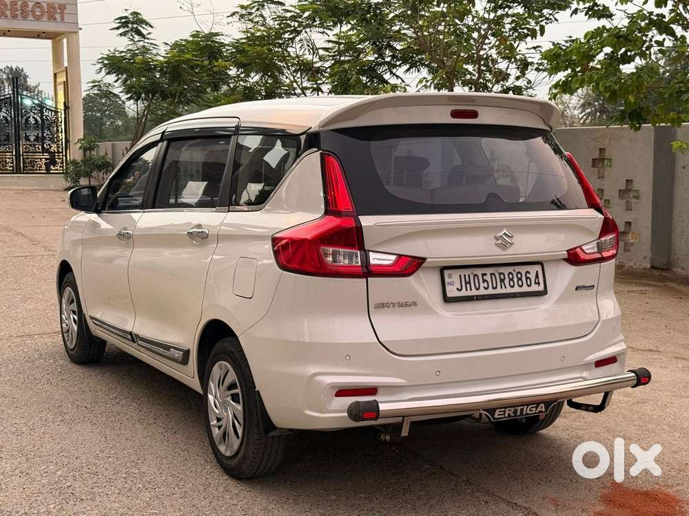 Maruti Suzuki Ertiga 1.5 Vxi, 2024, Petrol