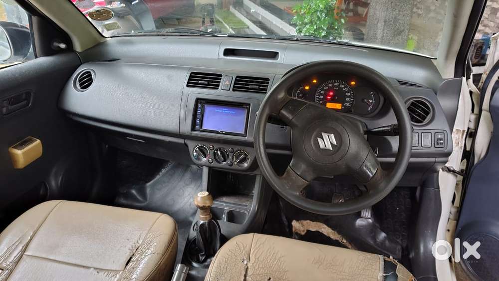 Maruti Suzuki Swift Dzire Tour Ldi, 2012, Diesel